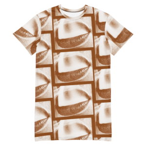 Wall of Smokey Kisses T-shirt dress